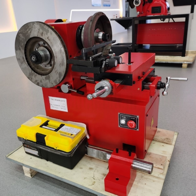 Brake Disc Repair Machine CD-R - Brake Drum Lathe recension och pris